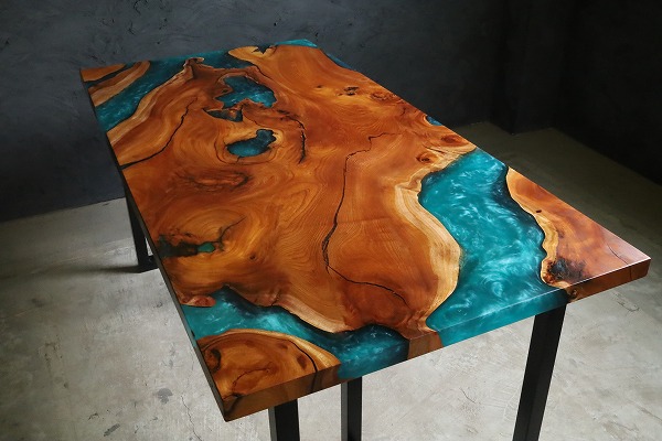 レジンテーブル 一枚板×レジンでリバーテーブル製作しています | 一枚板・無垢テーブル専門店 Eury dike